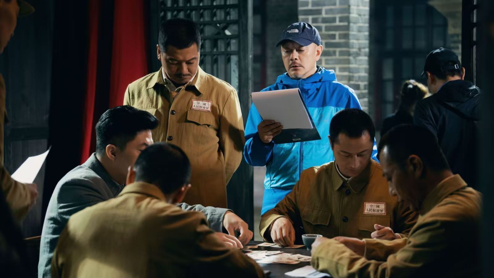 (转载)《走向大西南》登陆央视一套,记者对话主创:既要展现伟人的高度,更要展现伟人的温度