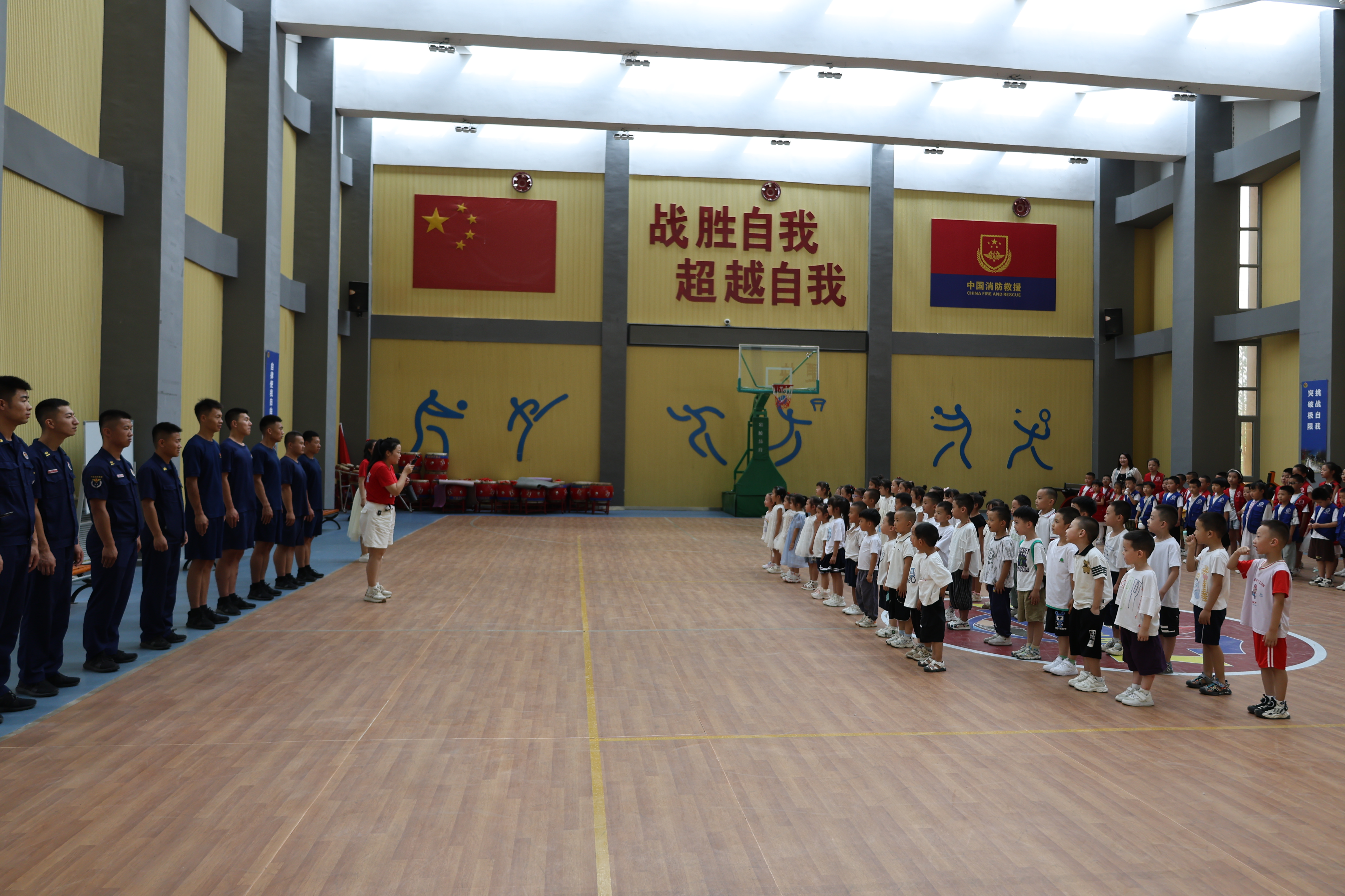 【原创】甘肃敦煌市消防救援大队:展示英勇风采,共筑安全梦想_fororder_7 - 副本