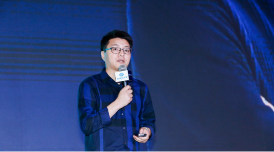 微盟卫晓祥 : 传统企业转型 应抓住小程序风口