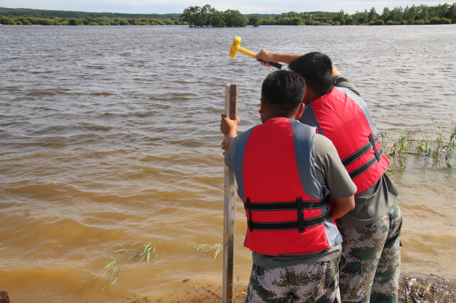 八五九农场:闻“汛”而动 迎“汛”而上