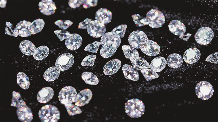 产业凝聚“向新力”(礼赞新中国 出彩大中原·商丘篇)