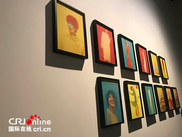 图片默认标题_fororder_展出的摄影作品---摄影刘垚