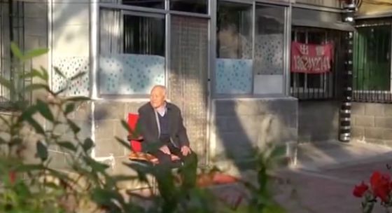 「人民日报」战斗7天6夜，全连最后只剩3人……这段往事他藏了65