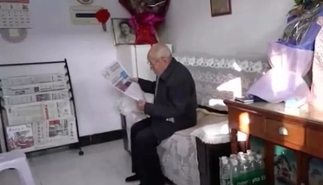 「人民日报」战斗7天6夜，全连最后只剩3人……这段往事他藏了65