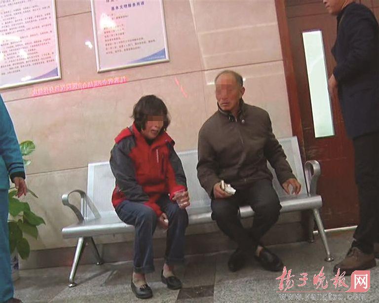 江苏句容民政局原副局长酒驾逃窜撞死母子 已被刑拘