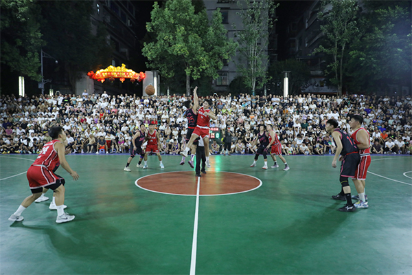 比赛中停电 宜宾筠连“县BA”秒变“演唱会”_fororder_决赛现场-供图-筠连县委宣传部