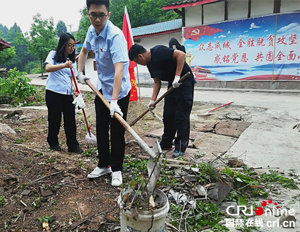 图片默认标题_fororder_院前卫生整治--摄影--雷悦