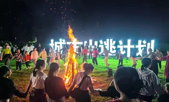 这个暑期 黄山旅游热辣滚烫