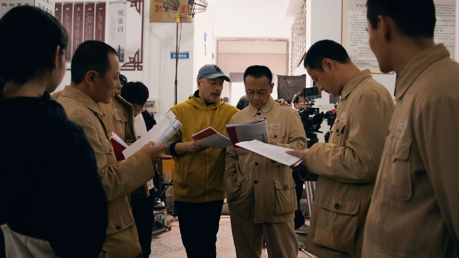 (转载)《走向大西南》登陆央视一套,记者对话主创:既要展现伟人的高度,更要展现伟人的温度