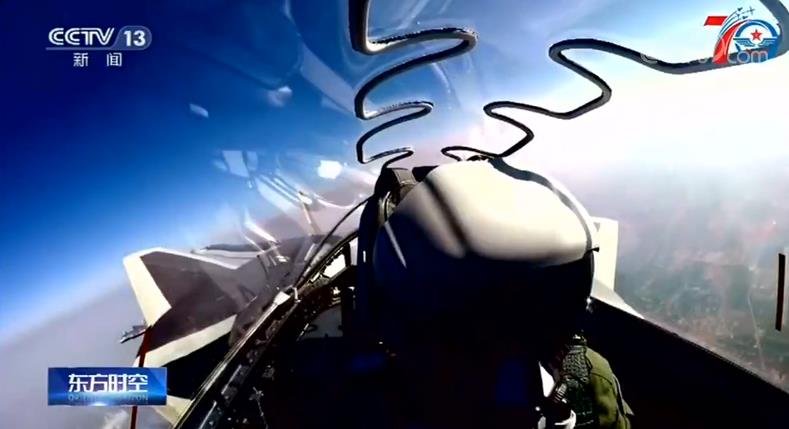 央视网：炼铁翼神剑 铸蓝天长城 人民空军向“空天一体攻防兼备”