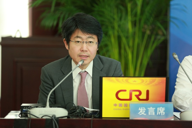 图片默认标题 图片默认标题_fororder_5 日本NHK报道局国际部部长伊藤良司作主题发言