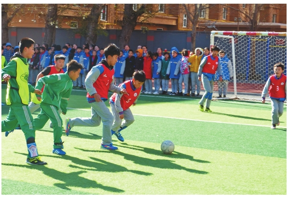 富锦34所学校开展足球竞技