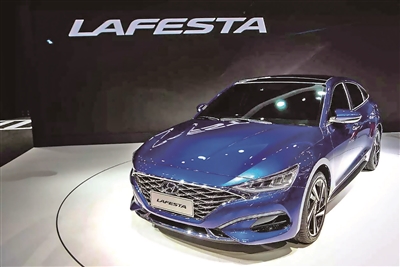 北京现代LAFESTA首款高性能轿车