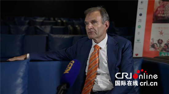 荷兰驻华大使昊使博:中国文化让我着迷,中国发展令人钦佩,对中荷合作充满期待_fororder_77be8ba5326d479d86ec876e7324f745