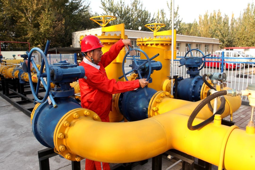 新华网@冬日份温暖派送中，请注意查收