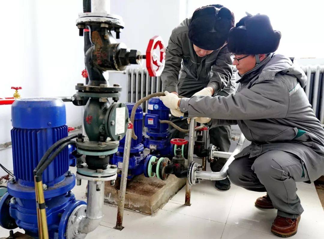 新华网@冬日份温暖派送中，请注意查收