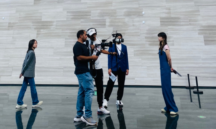 让城市更宜居!阿联酋摄制组带你看未来之城向美而生 让城市更宜居!阿联酋摄制组带你看未来之城向美而生_fororder_12