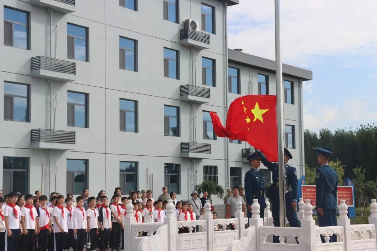 石家庄市鹿泉区:童心系国防 共筑强国梦_fororder_图片1