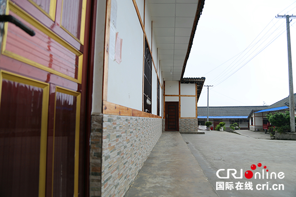 图片默认标题_fororder_桃花村新貌（摄影：葛旺）