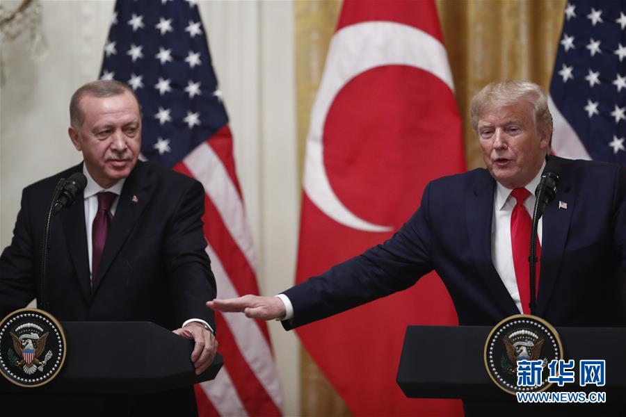 「新华网」美土元首会晤未解决有关土购买俄防空导弹的分歧