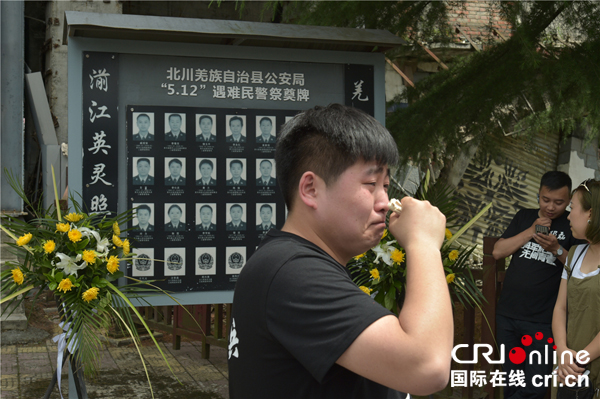 图片默认标题_fororder_驻守北川老兵重回北川-(2)