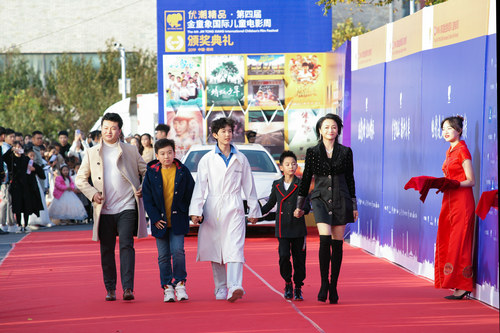 【河南供稿】2019第四届金童象国际儿童电影周在郑州成功举办