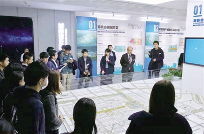 日本青年代表团到郑州航空港区参观考察