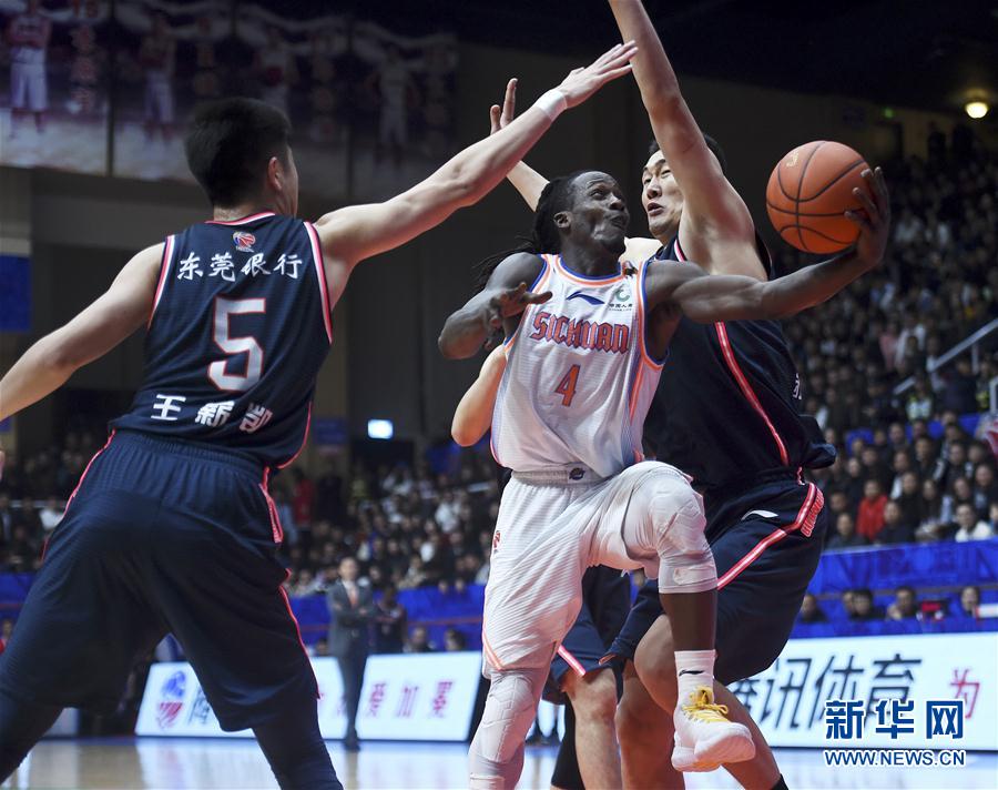 CBA-广东23分大胜送四川 易建联31+10 CBA-广东23分大胜送四川 易建联31+10