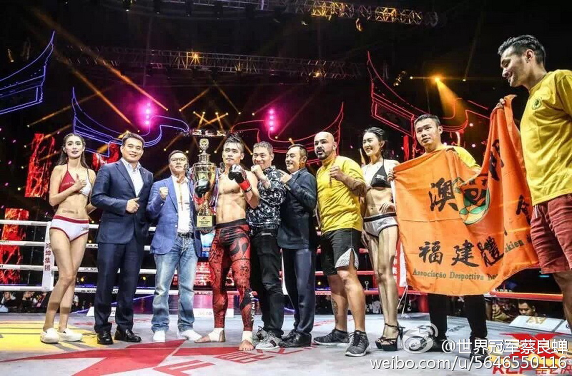 中国最富拳王完爆一龙 网曝其曾是看场小弟
