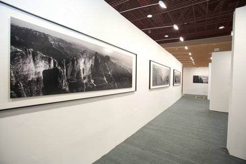 [河南原创]河南省艺术名家推介工程《太行的回归》——刘鲁豫摄影展在三门峡开幕