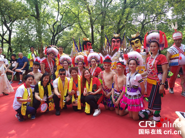 图片默认标题_fororder_合影留念--摄影张勇