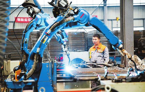 【焦点图-大图】河南武陟县产业集聚区 机器人焊接设备