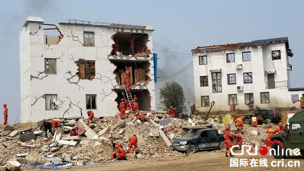 图片默认标题_fororder_综合演练现场3(摄影-童登俊)