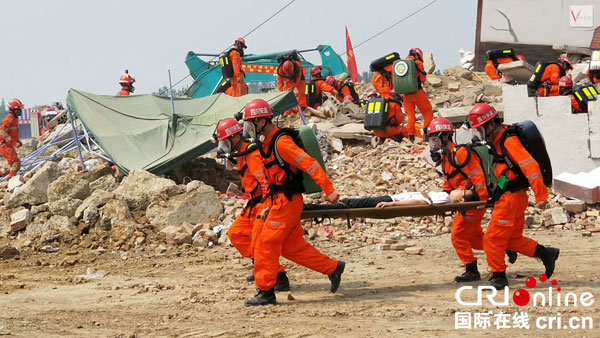 图片默认标题_fororder_综合演练现场2(摄影-童登俊)