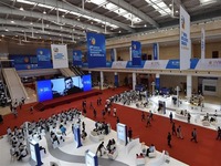 第二届世界智能大会在天津开幕