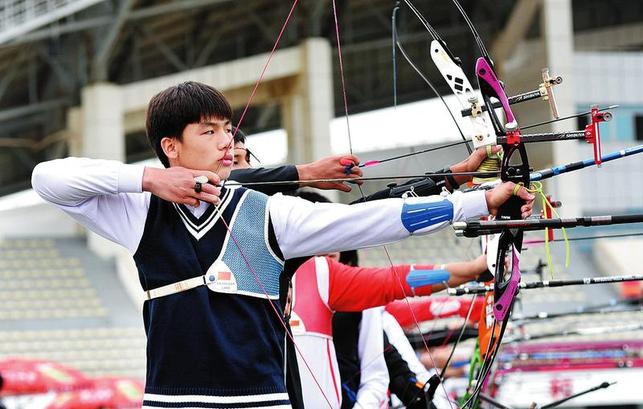 南宁射箭队打破7项广西全区青少年纪录