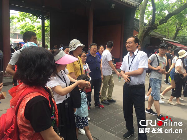 国际博物馆日 馆长化身讲解员讲述过去的故事
