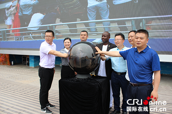 图片默认标题_fororder_启动仪式现场-摄影张勇