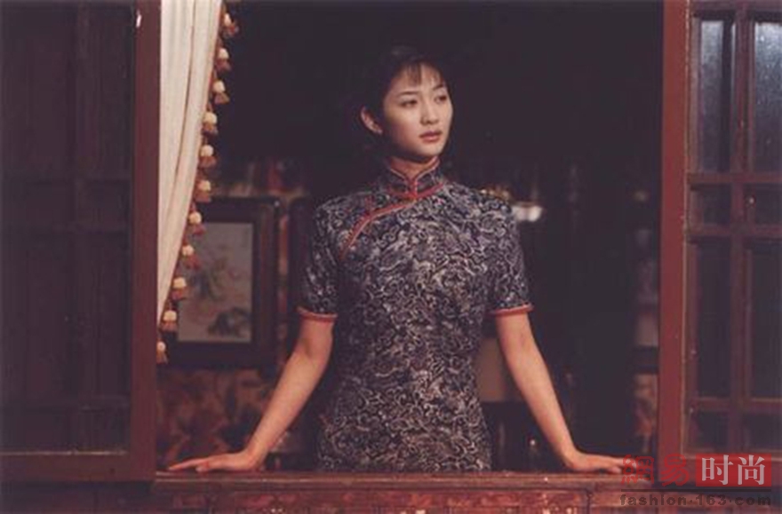 最显风情是旗袍 倪妮妩媚刘亦菲优雅(组图)
