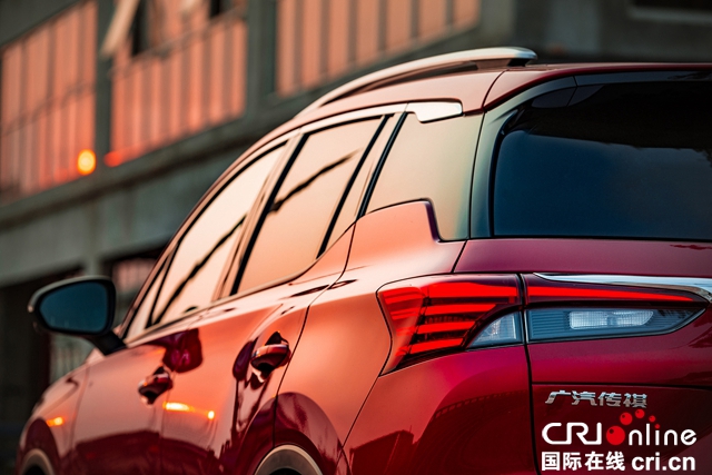 汽车频道【供稿】【要闻列表】匠心打造 焕新升级 第二代传祺GS4淬炼经典精彩绽放