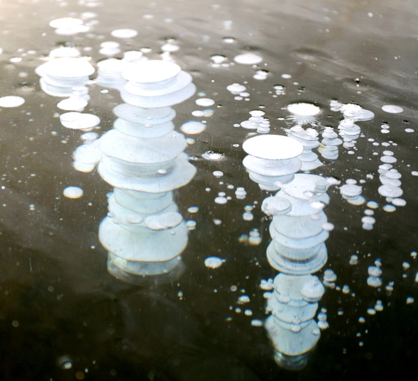 【黑龙江】【供稿】漠河市观音山景区出现“冰泡”奇观