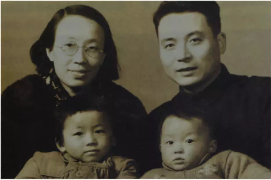 人民日报：“要是有来世，我还是选择你！”