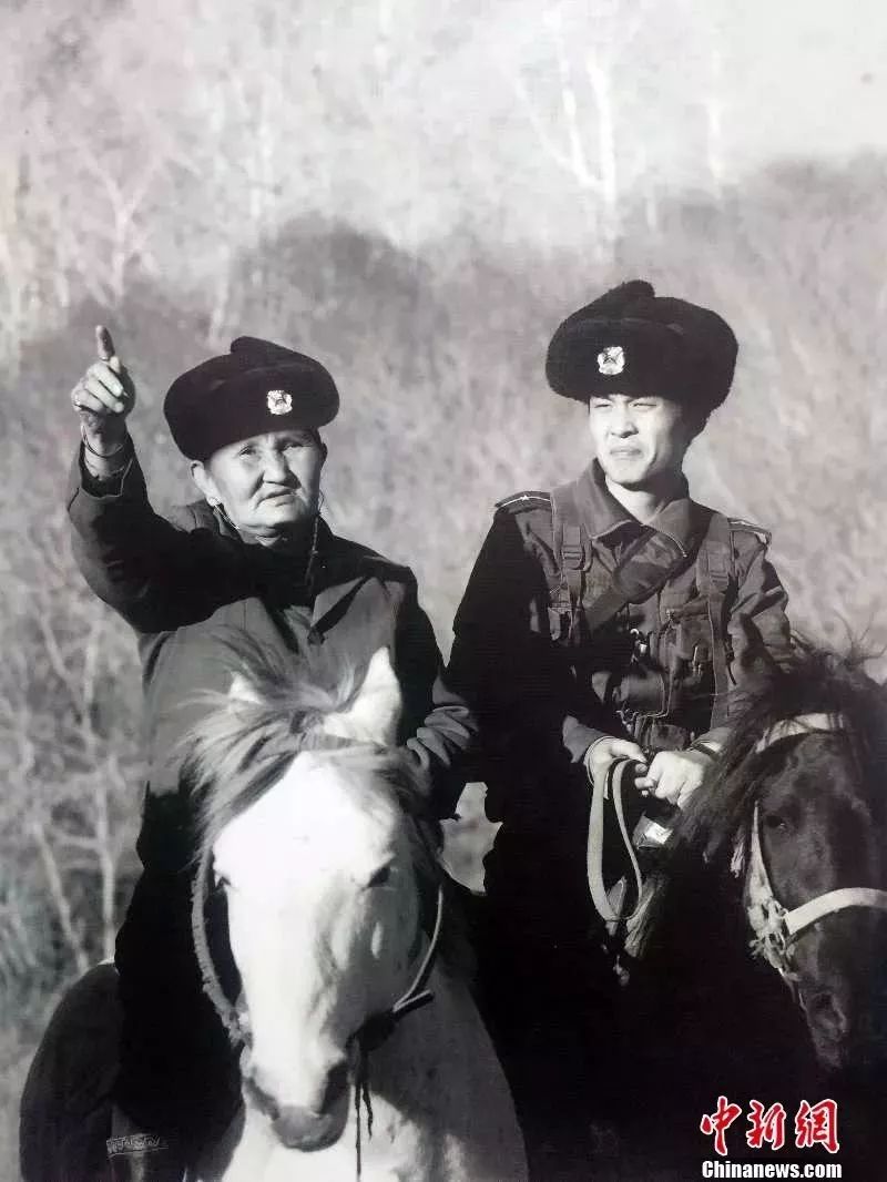 【中新社】58年！她行走80000多公里 在十余万块石头上刻下“中国