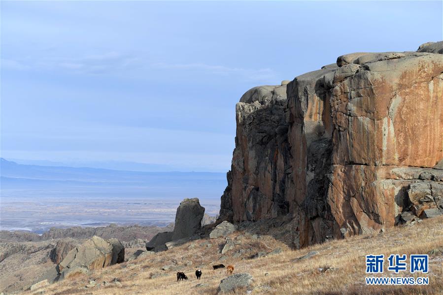 「新华网」走进神秘的草原石城
