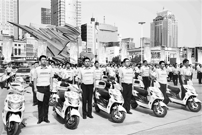 警保联动创新服务为城市道路畅通保驾护航