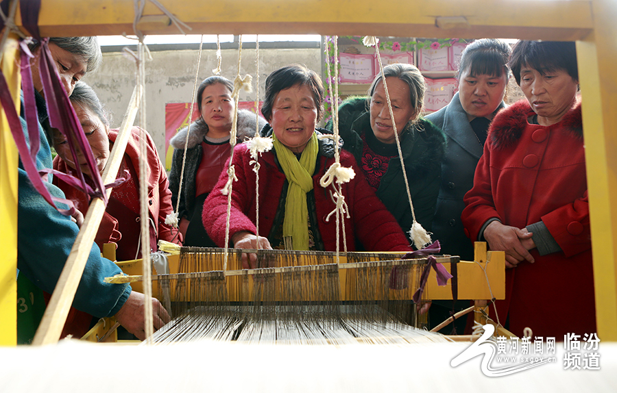 视觉临汾:贺家庄“漫天岭”粗布加工织出扶贫新路