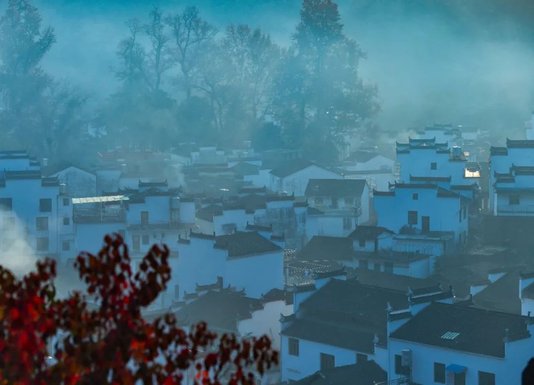 「新华社」这是初冬的神州，这是如画的中国！