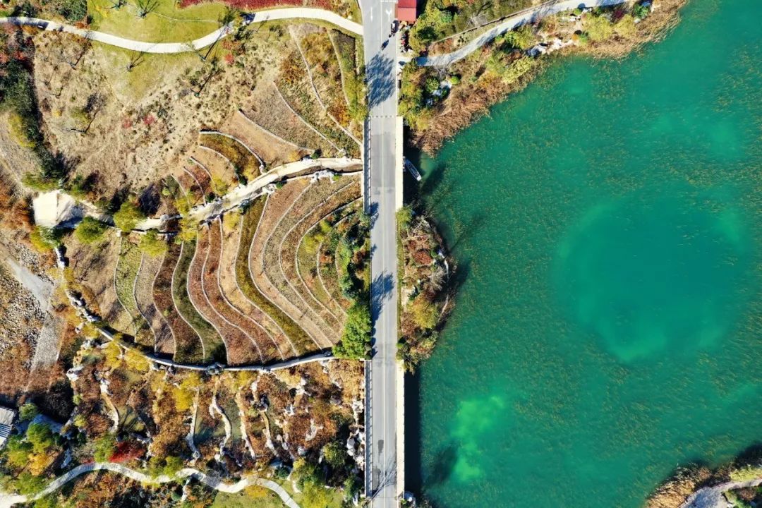 「新华社」这是初冬的神州，这是如画的中国！