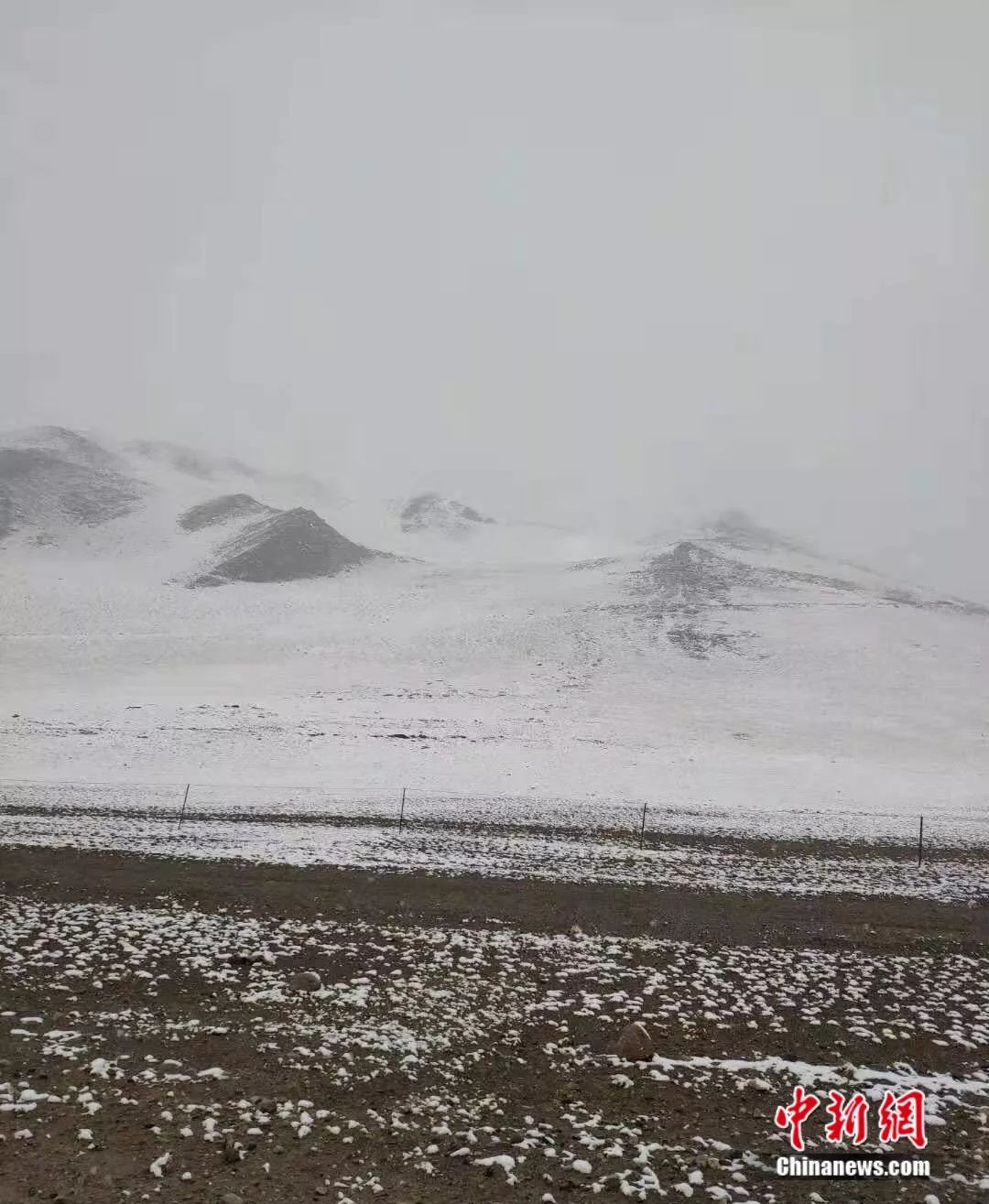 [中新社]“听说新疆缺老师，我想也没想就去了”