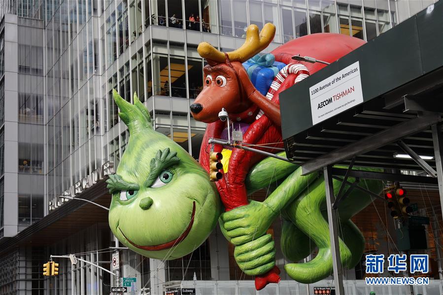 新华网■纽约举行2019感恩节大游行